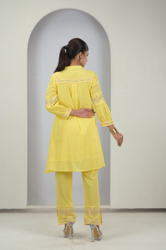 Sunny Meadow Embroidered Cotton Set